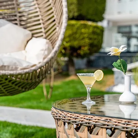 Casa Del Sole 4* 库萨达斯