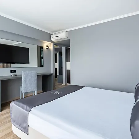 Отель Casa Del Sole 4*